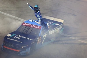 PREORDER 2025 Carson Hocevar Delaware Life Truck 1/24 Custom Diecast - Picture 1 of 1