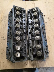 3927186 Small Block Cylinder Heads 1970 Camaro Corvette Z28 350 A-8-0, A-14-0 - Picture 1 of 11