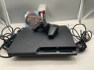 Sony PlayStation 3 Slim PS3 320GB Bundle CECH-2501B con Controller, HDMI 4 Giochi - Foto 1 di 11