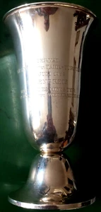 Versilberter Siegerpokal für ein Reitturnier im Jahr 1952 - Picture 1 of 3