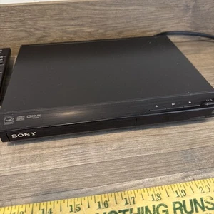 dvpsr210p cd dvd player sony - Picture 1 of 7