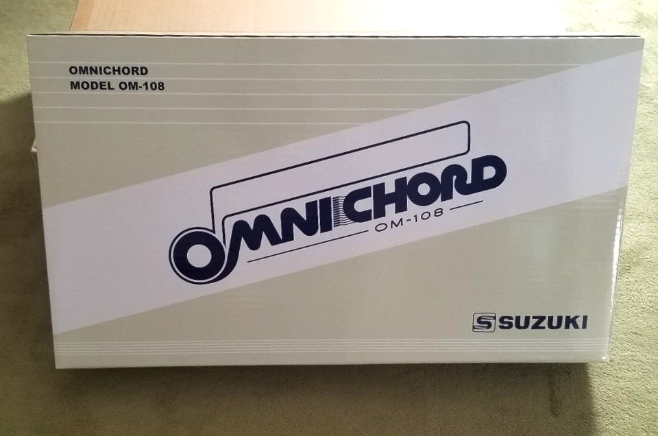 Suzuki Omnichord OM-108 OM108 Strumplate Auto Bass Chord w/Tracking JPN