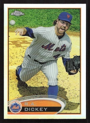 Tarjeta Topps Chrome R.A. Dickey Refractors #215 2012 Foto 1 de 2