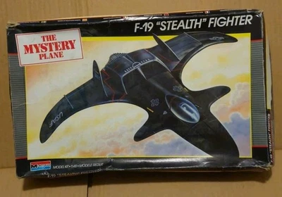 F-19 Stealth Fighter Mystery Plane 1987 1:48 Scale MONOGRAM Model Kit  - Image 1 of 4