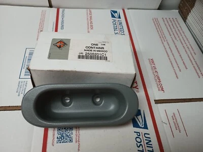 OEM INTERNATIONAL 05-11 LEFT OR RIGHT INTERIOR PULL HANDLE 2505201C1 OPEN BOX - Image 1 of 4