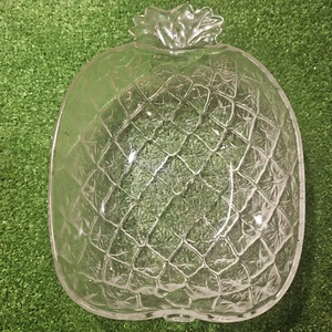 Frutero/ensaladera de vidrio cortado en forma de piña de los años 70 decoración aprox 10X8" - Imagen 1 de 6