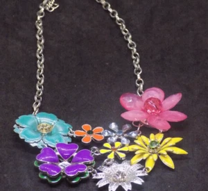 Flor colorida vintage, declaración de babero, collar, plata 19 pulgadas (402) - Imagen 1 de 3
