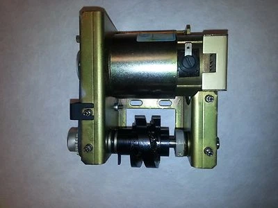 Unidad de montaje de cambio de color de motor Melco para EMC 10T parte 006570-01 Foto 1 de 4