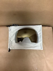 SMITH I/0 MAG XL, CREAM COLORED SKI GOGGLES (210168-1) - Picture 1 of 11