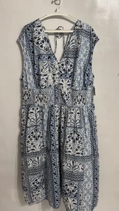 Abito midi OLD NAVY taglia 2X blu floreale scollo a V vita fumé CottageCore nuovo con etichette - Foto 1 di 12