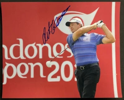Retief Goosen Signed Autographed 8x10 Photo PGA Golf Indonesia Open Tee Shot - Image 1 of 2