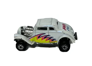 Matchbox 33 Willys Street Rod pressofuso e parti in plastica bianco e fiamme - Foto 1 di 5