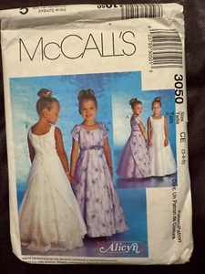 ⭐️Vestidos de fiesta formales elegantes con patrón de costura McCalls 3050 para niñas pequeñas talla 3-4-5 CORTE - Imagen 1 de 2