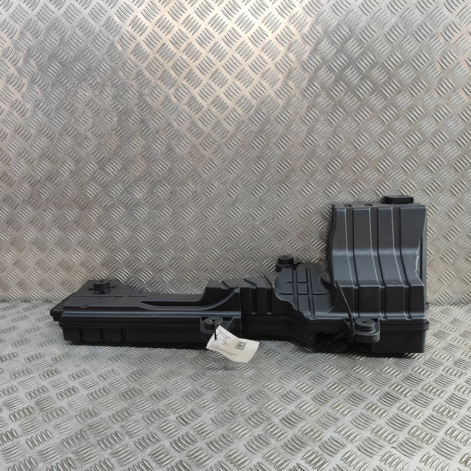 Audi Q8 E-tron Sportback Subwoofer 4KE035621 Électricité 300KW 2024 31157532 - Photo 1/4