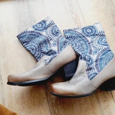 Spring Step Leather Embroidery Comfort Boho Distressed Boots Sz 38EU/7.5 US - Image 1 of 4