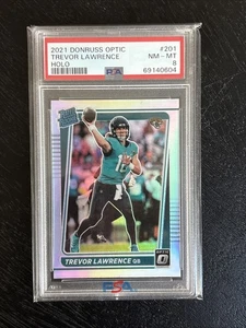 PSA 8 Trevor Lawrence 201 Holo Clasificado Novato Panini Donruss Optic Jags - Imagen 1 de 2