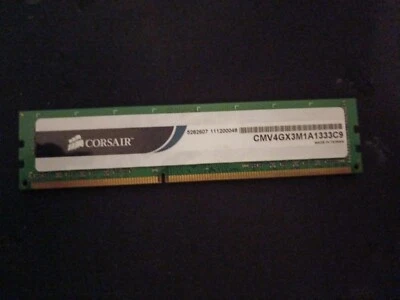 Corsair Ram DDR3 DDR-3 1333Mhz 4Gb PC3-16000U CMV4GX3M2A1333C9 - Immagine 1 di 3