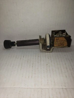 Interruptor de faros Plymouth Belvedere 1966 Foto 1 de 4