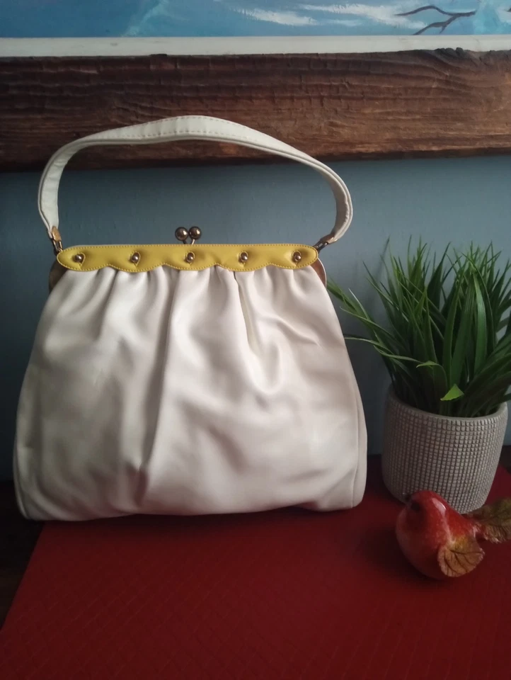 A Beautiful Vintage White And Yellow Soft Leather From 1950 Pocketbook - Image 1 of 4