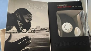 Elevation Training Mask 2.0 NEW size Medium - Picture 1 of 2