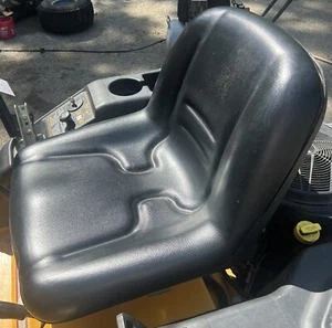 Asiento trasero alto Cub Cadet 2009 RZT50 VT 757-05231, 757-04098 - Imagen 1 de 10