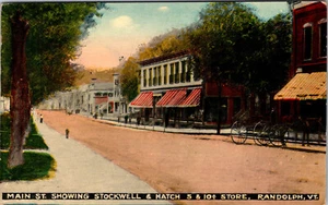 RANDOLPH, VERMONT - MAIN STREET SHOWING STOCKWELL & HATCH - OLD POSTCARD - Picture 1 of 2