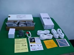 ( LOT OF 4 ) Q.SEE COLOR WATERPROOF SECURITY CAMERAS W / CABLES POW. SUPPLY ETC - Picture 1 of 11