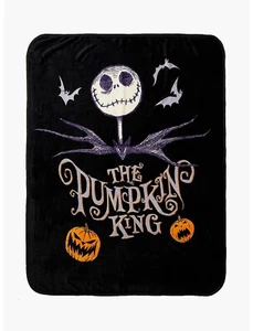 The Nightmare Before Christmas Pumpkin King Throw Blanket with Gift Box - Picture 1 of 3