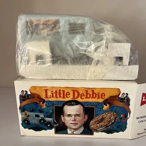 Very Rare DieCast Bank Vintage Little Debbie McKee Baking Co Truck Ford W/Key - Picture 1 of 14