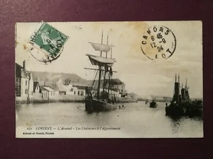 CPA 56 LORIENT - L'Arsenal - Les Chalutiers à l'Appontement - Imagen 1 de 2