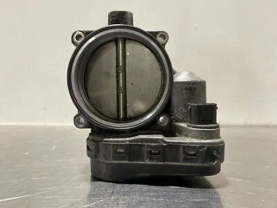 BMW 740I 1999 4,4 L OEM carrocería del acelerador conjunto de válvula 1435959 99-01 89 k Foto 1 de 4