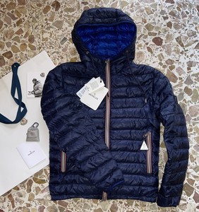 giubbotto moncler prezzo