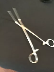 Pinza vascolare filo traumatico Debakey Aesculap FB511R 125 gradi 225 Mm - Foto 1 di 3