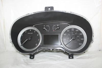 Medidores de cuadro de instrumentos velocímetro 2014-2015 Nissan Sentra 18.631 millas Foto 1 de 4