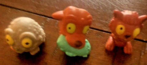 The Ugglys Pet Shop Lot of 3 Mini Figures Moose Toys Cover