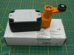 1PZ Nuovo Interruttore di Limitazione Siemens 3SE3120-1GW Spedizione Gratuita 3SE31201GW - Foto 1 di 5