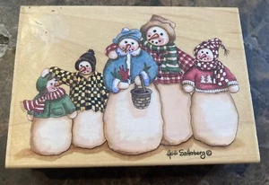 BRIEFMARKEN HAPPEN INKL. HEIDI SATLERBER Schneemannfamilie #80244 Gummistempel - Bild 1 von 4