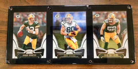 GREEN BAY PACKERS 3 CARD PLAQUE AARON RODGERS JIMMY GRAHAM CLAY MATTHEWS Cover