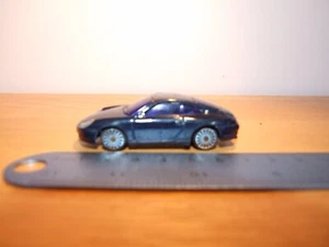 Maisto 1:64 Porshe 911 Carrera Blue - Picture 1 of 9