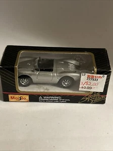 Maisto Silver Porsche Spyder Special Edition Sports Car 1:64 #11001 AZ7 - Picture 1 of 6