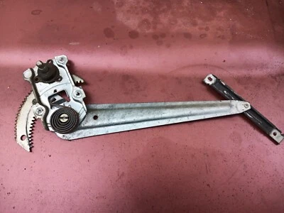 89-95 丰田皮卡车通风口车窗调节器驱动器右 AISIN 原始设备制造商右手 — 第 1/4 张图片