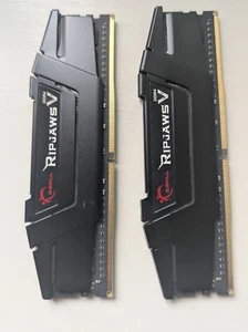 G. SKILL Ripjaws V 32GB (2 x 16GB) (DDR4-3600) Memory (F43600C16D32GVKC) - Bild 1 von 4