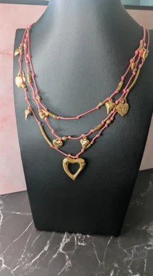 Collana girocollo multifilo con cuori pendenti in acciaio inossidabile - Immagine 1 di 4