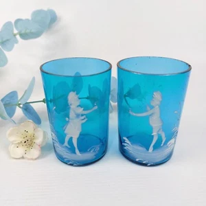 Antike Mary Gregory Türkis Glas Becher, Emaille bemalt, viktorianisch 1880er - Bild 1 von 10