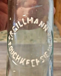 F.R. GILLMANN JR., POUCHKEEPSIE, N. Y., Blob Top Hutch Flasche. Weißer Schriftzug - Bild 1 von 7