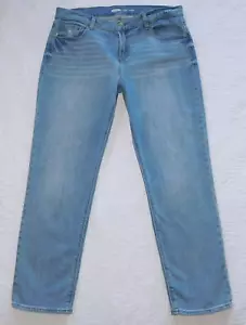 OLD NAVY ― Size 12 ― BOYFRIEND MID-RISE Garcia Light Wash Denim Jeans ― #DC69 - Picture 1 of 6