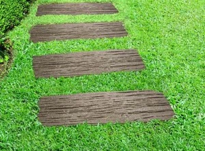 Traditional Rail Road Stepping Stones Recycled Rubber Hard Wearing Durable - Picture 1 of 3