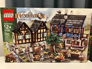 LEGO 10193 Medieval Market Village Castle Fantasy Era like new with mint box