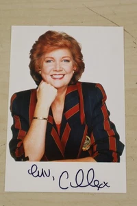 1990's Cilla Black Hand Signed Photo Colour 15X10 cm EXC FREE POST - Picture 1 of 3