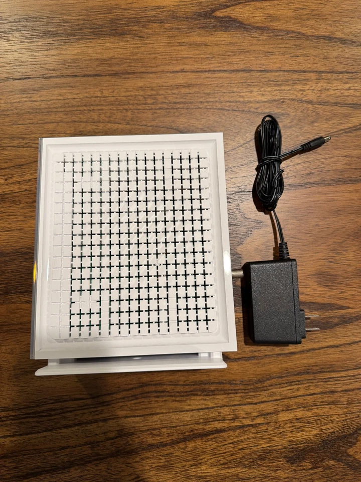 Hitron CODA56 Multi-Gigabit DOCSIS 3.1 Modem | 2.5 Gbps Max Internet Speeds - Image 1 of 4